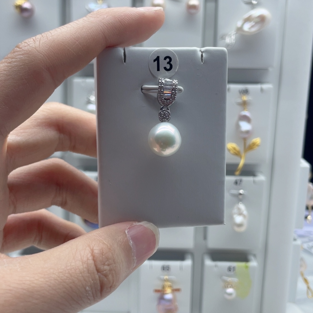 合金颈饰淡水珍珠