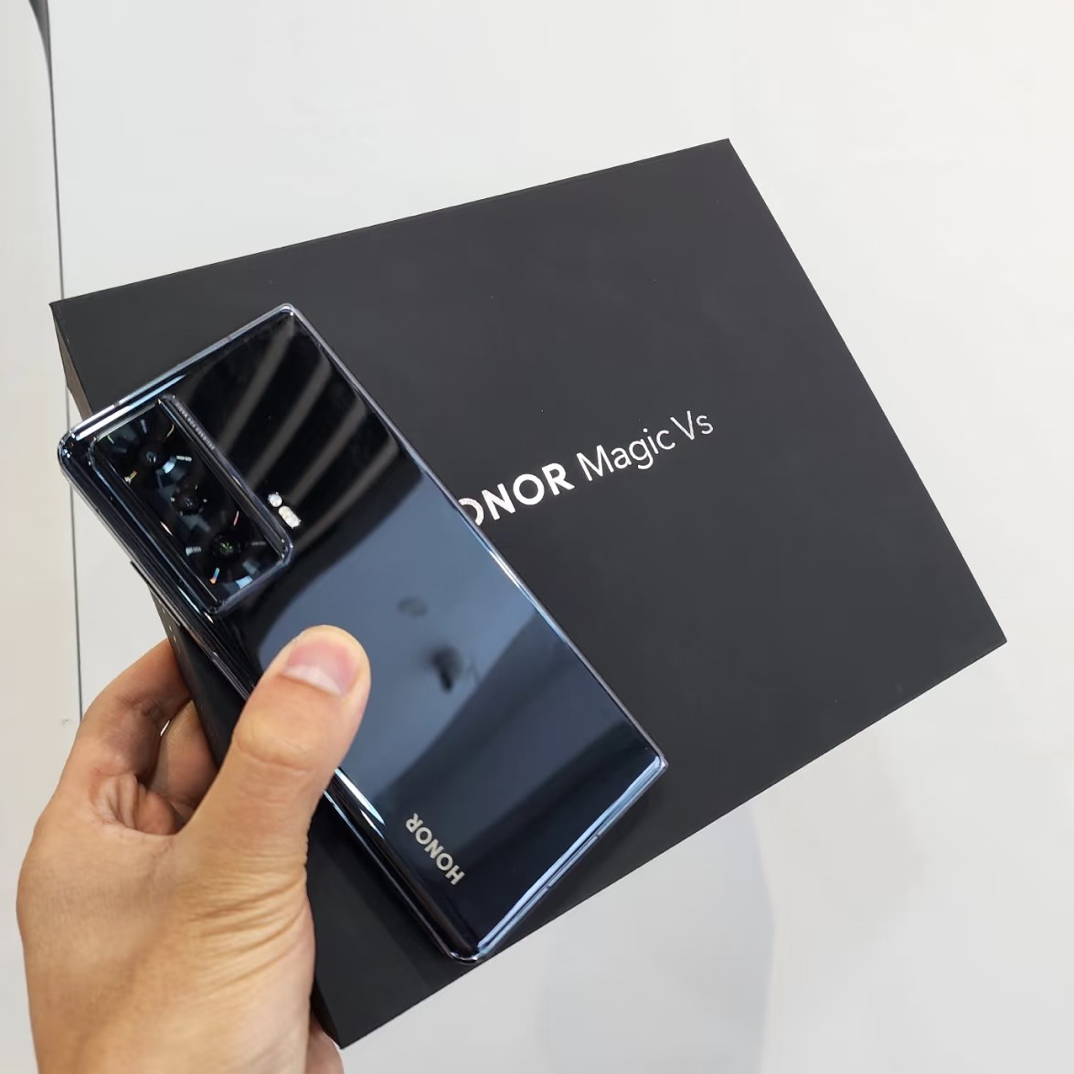 9新 honor/荣耀 MagicVS 国行双卡5G折叠屏手机原装便宜性价比