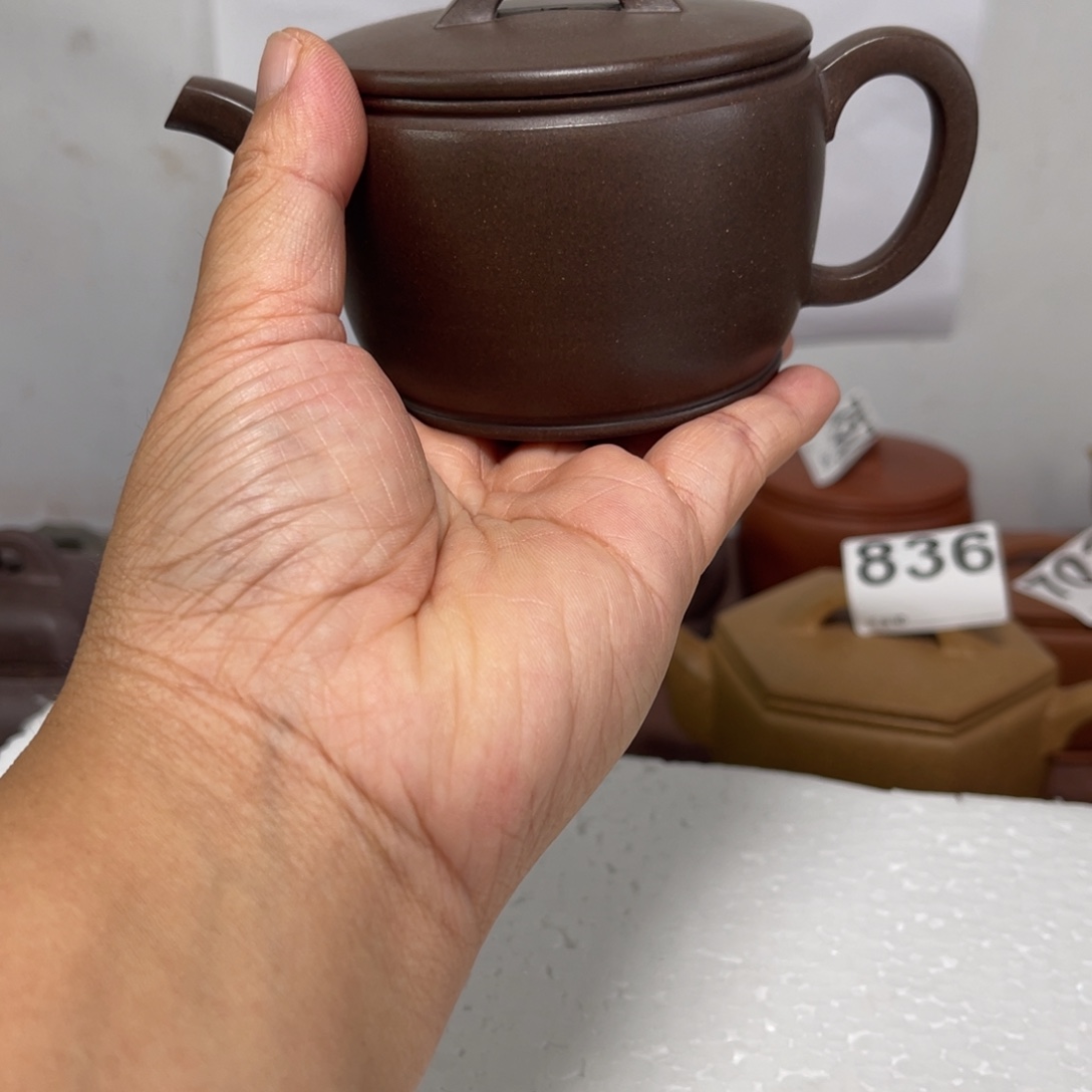 茶壶紫砂微瑕汉瓦紫泥160毫升左右