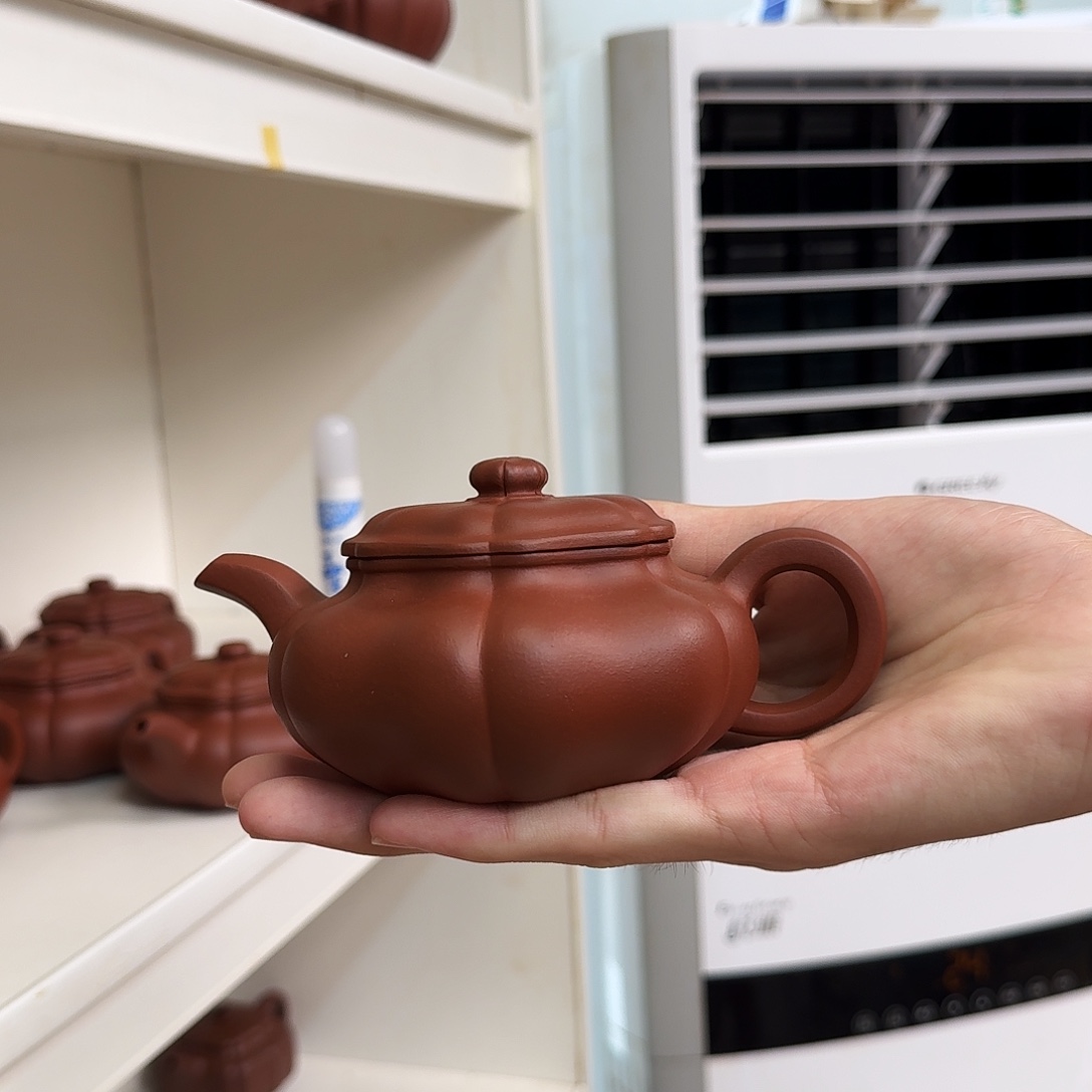 茶壶紫砂筋纹葵仿古230cc