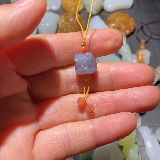 和田玉颈饰未镶嵌