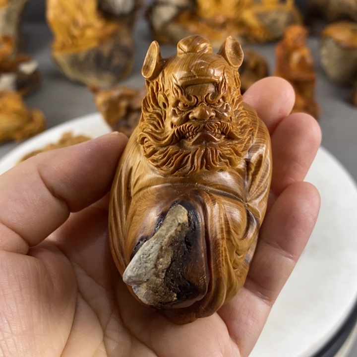 柏木（崖柏）用****6钟馗太行崖柏