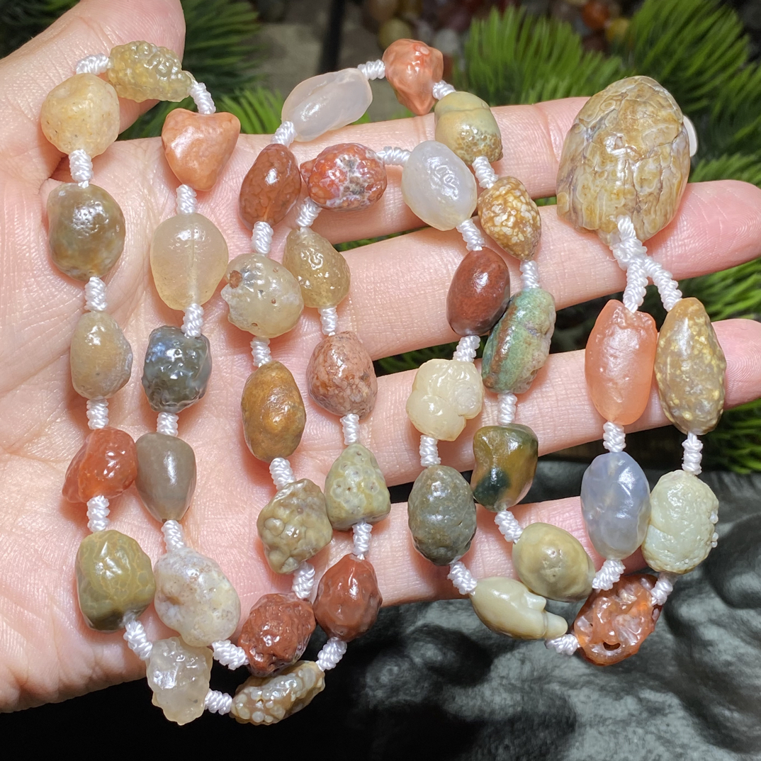 阿拉善戈壁玛瑙原石饱满大漏彩筋脉项链