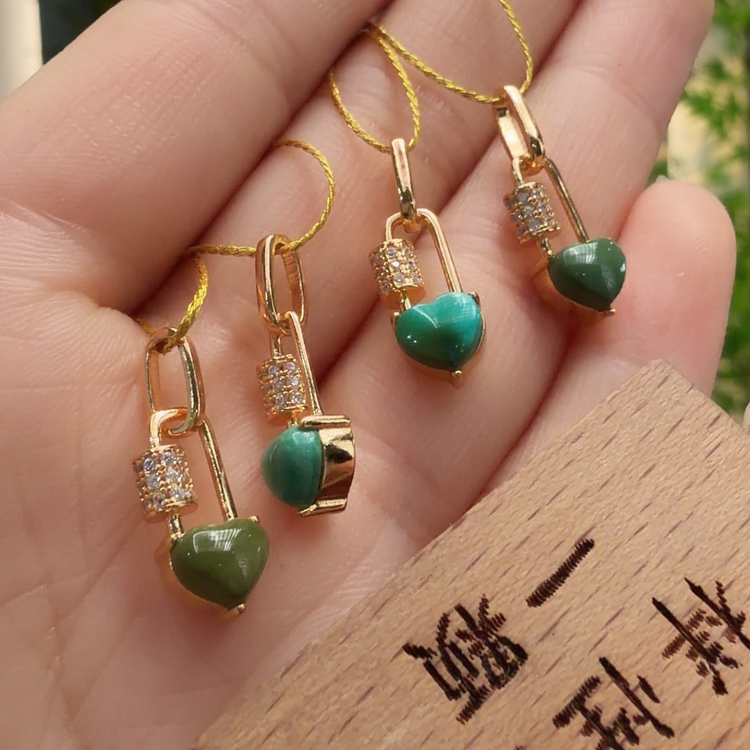 绿松石银S925镶嵌颈饰