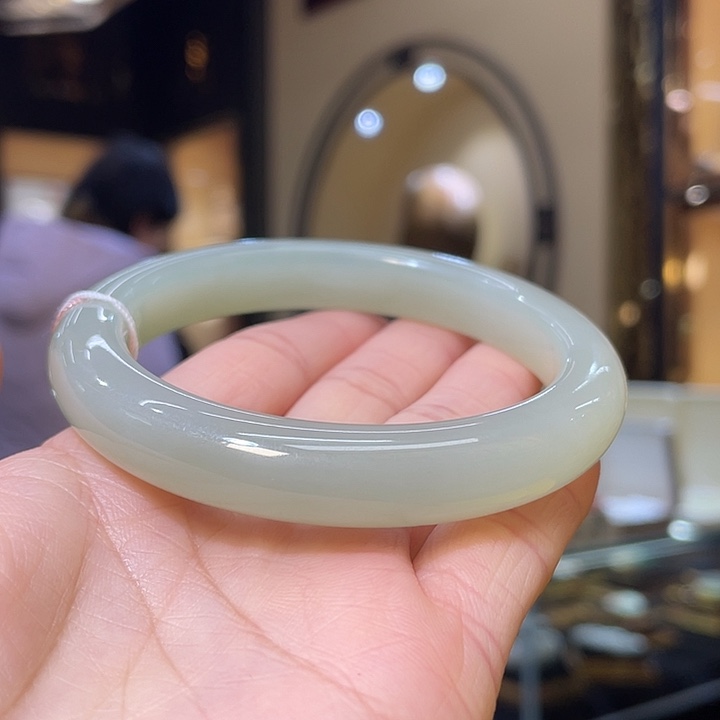 和田玉未镶嵌手镯61#62g
