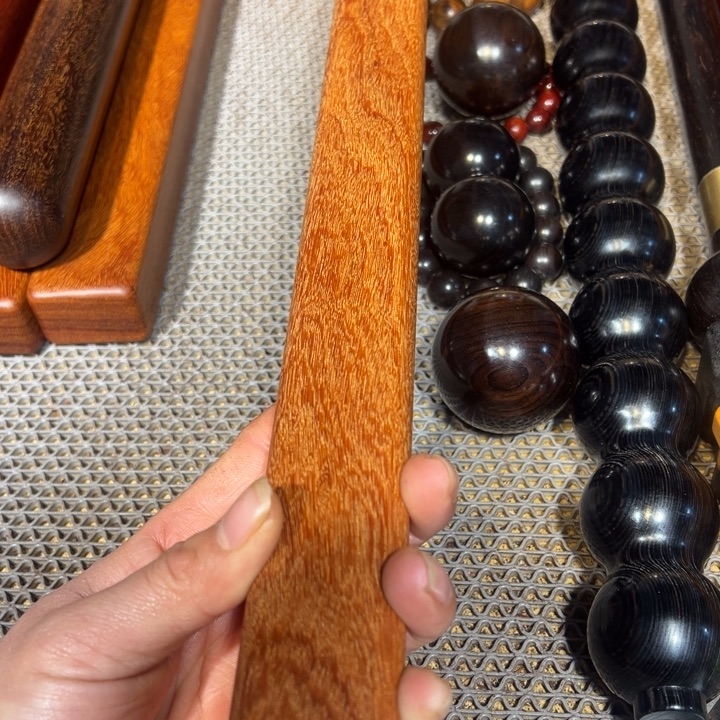 非洲紫檀（红花梨）