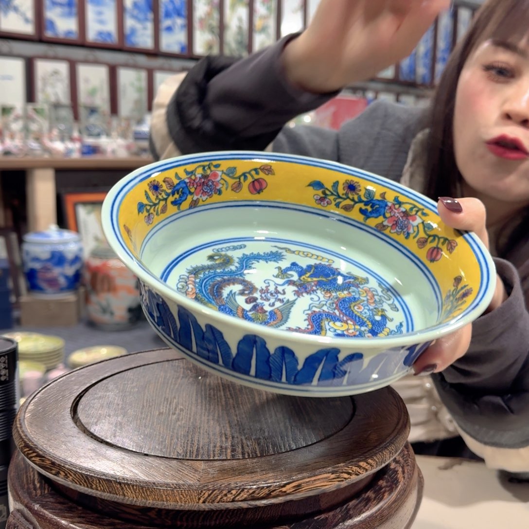 瓷摆件/////景德镇陶瓷瓷器。