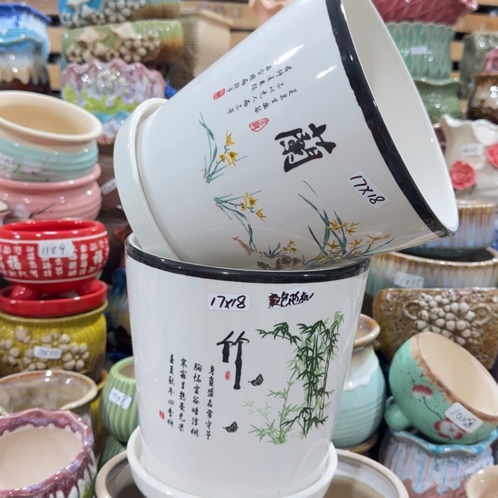 凑9块包邮，有孔，陶瓷花盆