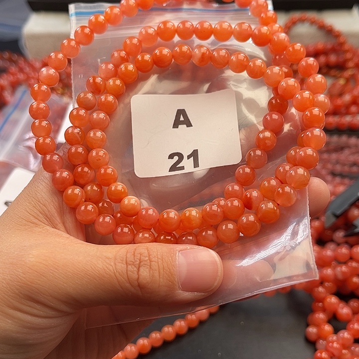 南红玛瑙未镶嵌多样性发货默认微瑕称重7mm