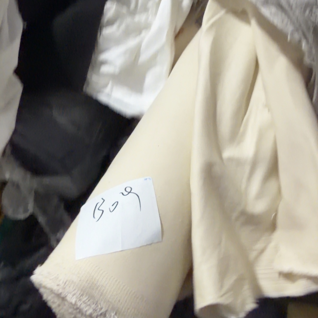 三米一份全棉牛仔B09。  