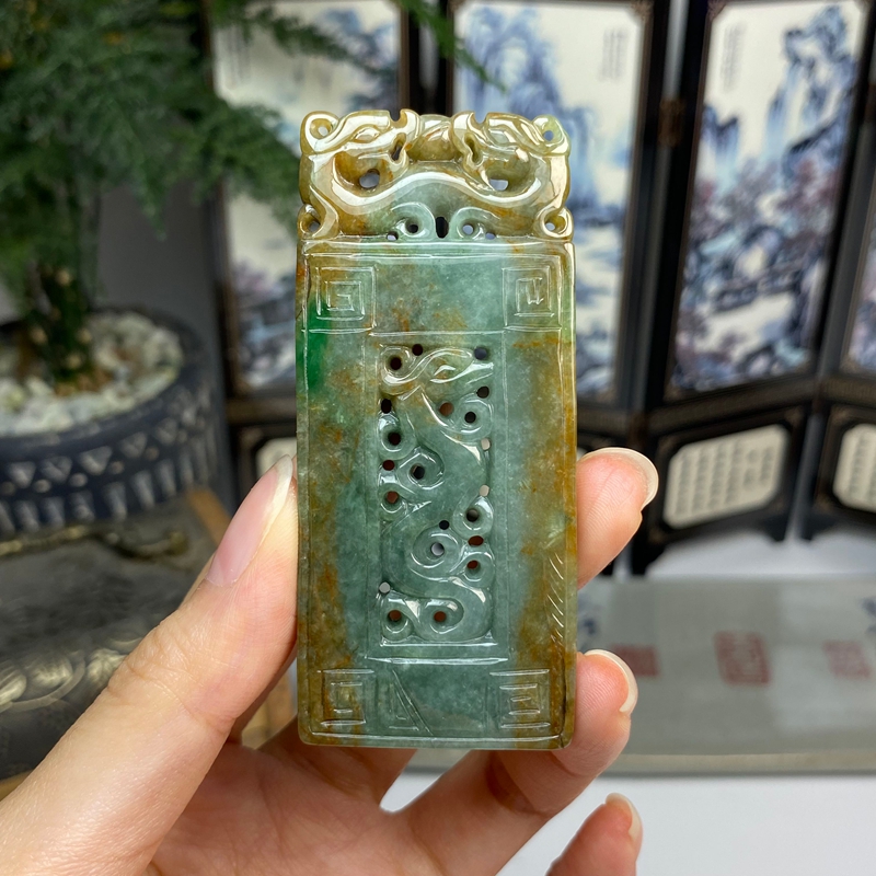 南齐老料红加绿镂空龙凤呈祥挂件 天然翡翠A货