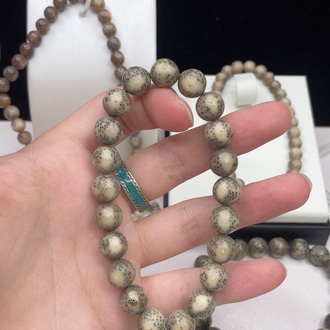 M***x吊坠星月菩提11圆珠