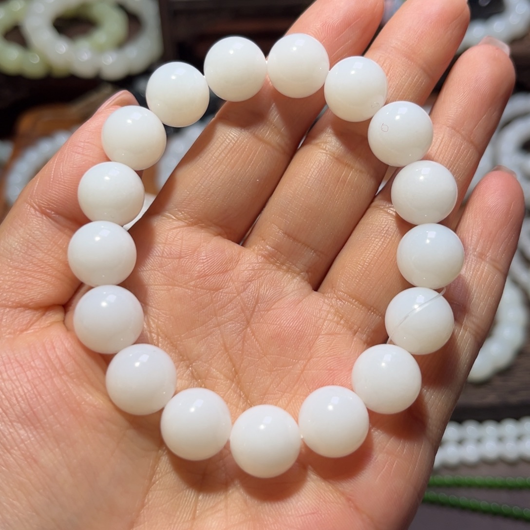 和田玉未镶嵌手链