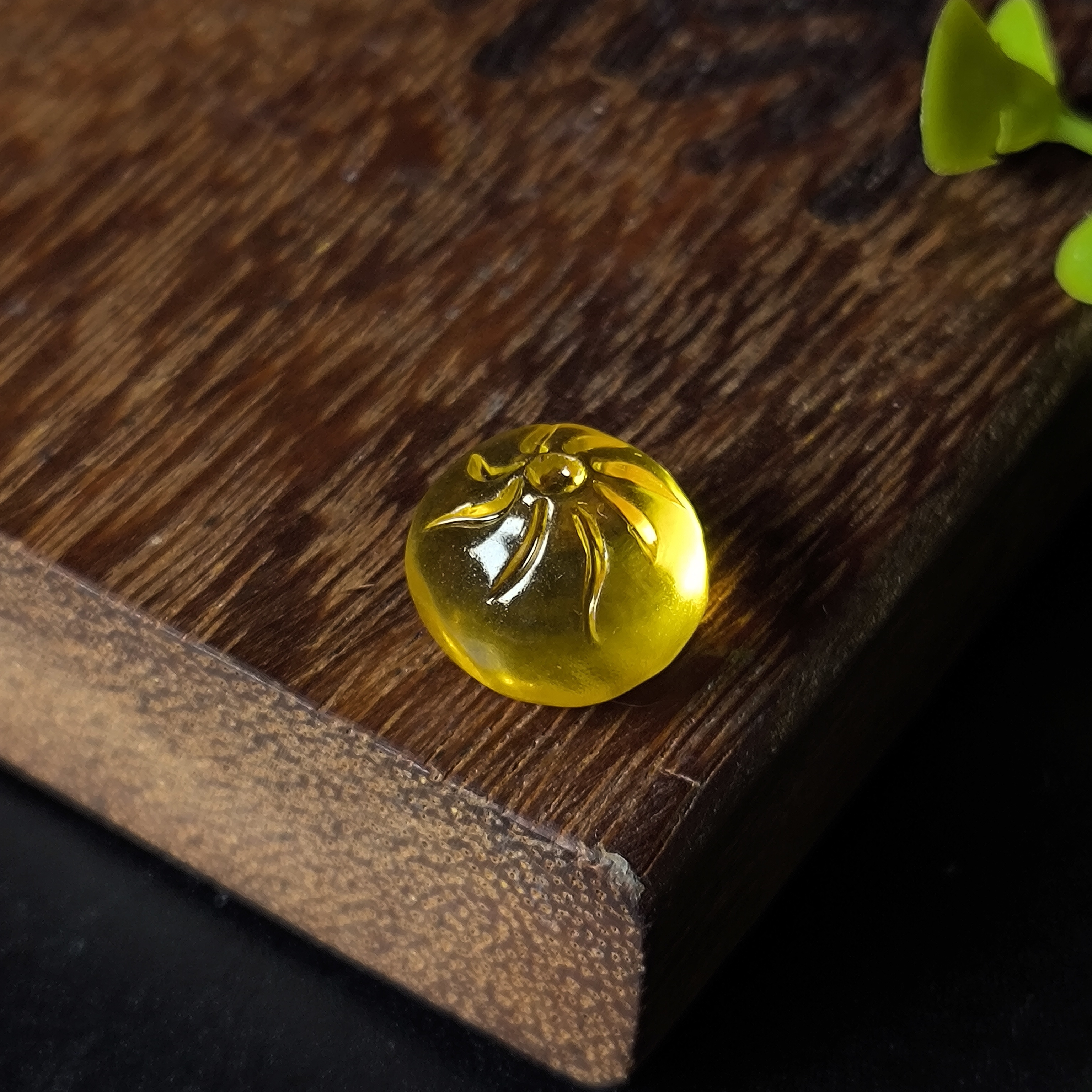 天然琥珀蜜蜡金珀雕刻小包子 小滴溜DIY配饰 打孔请联系客服