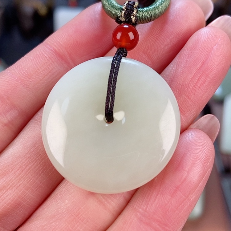 【闪购商品】和田玉颈饰未镶嵌