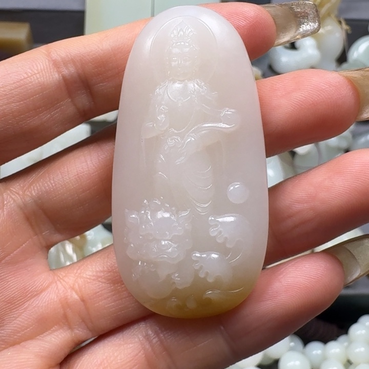 和田玉颈饰未镶嵌