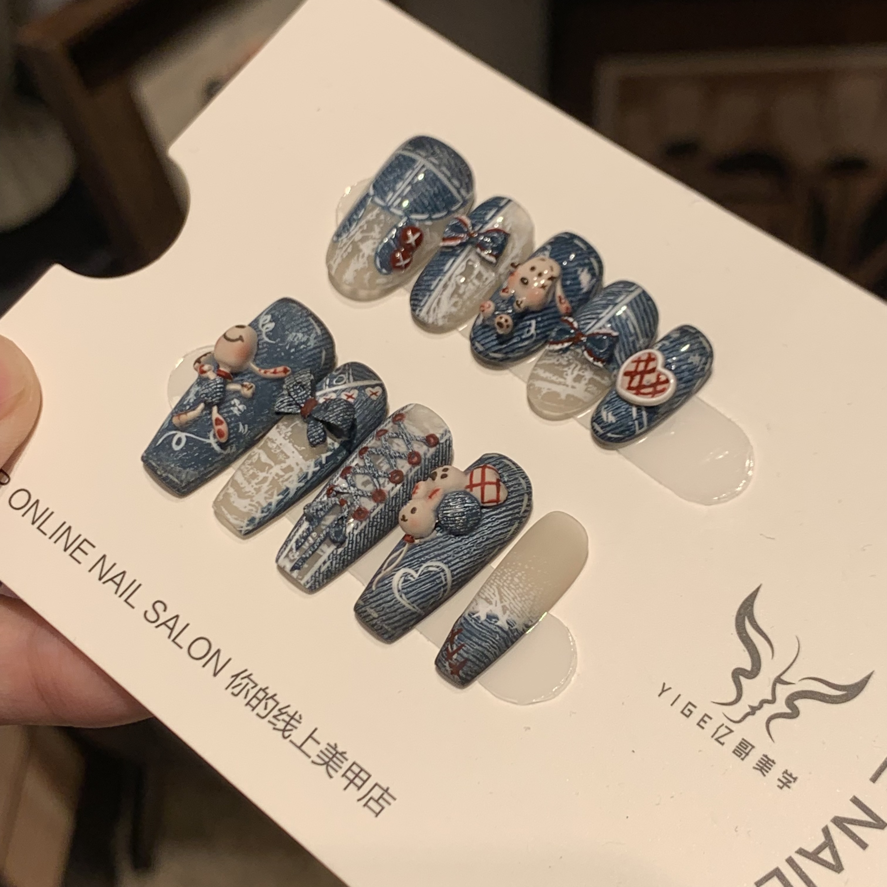 亿哥-【牛仔史努比】-设计师手绘重工款卡通雕花纯手工高级穿戴美甲