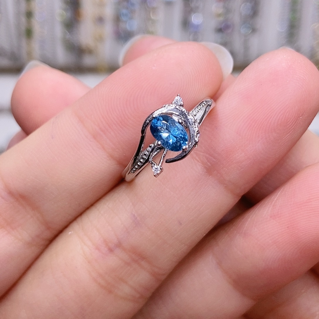 托帕石戒指银S925镶嵌