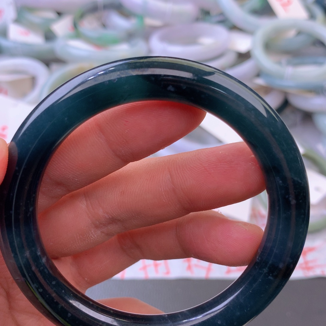 翡翠手镯未镶嵌156688888888888