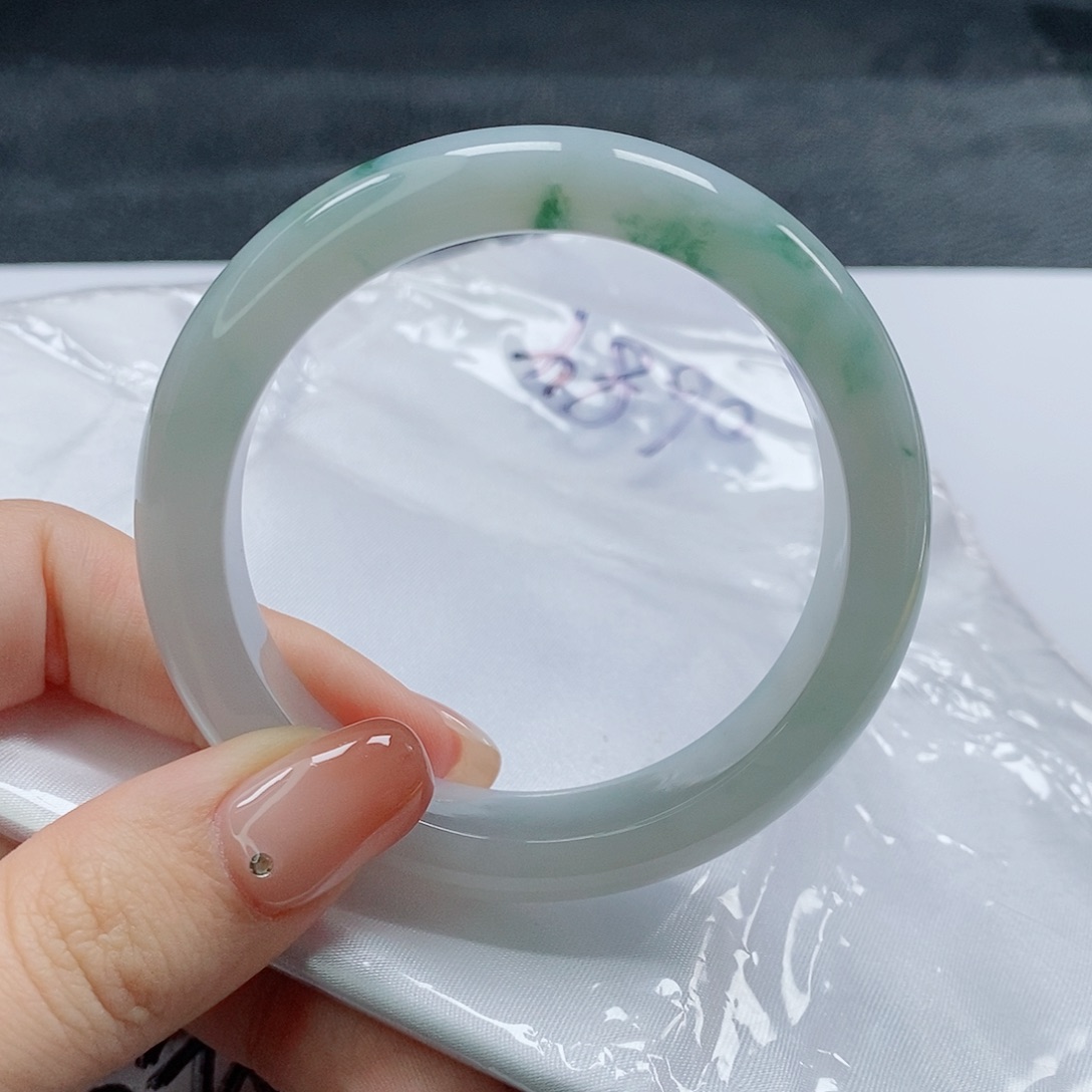 【闪购商品】未镶嵌手镯翡翠0684号
