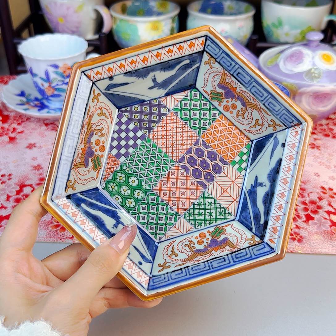 它家陶瓷器美呆了！