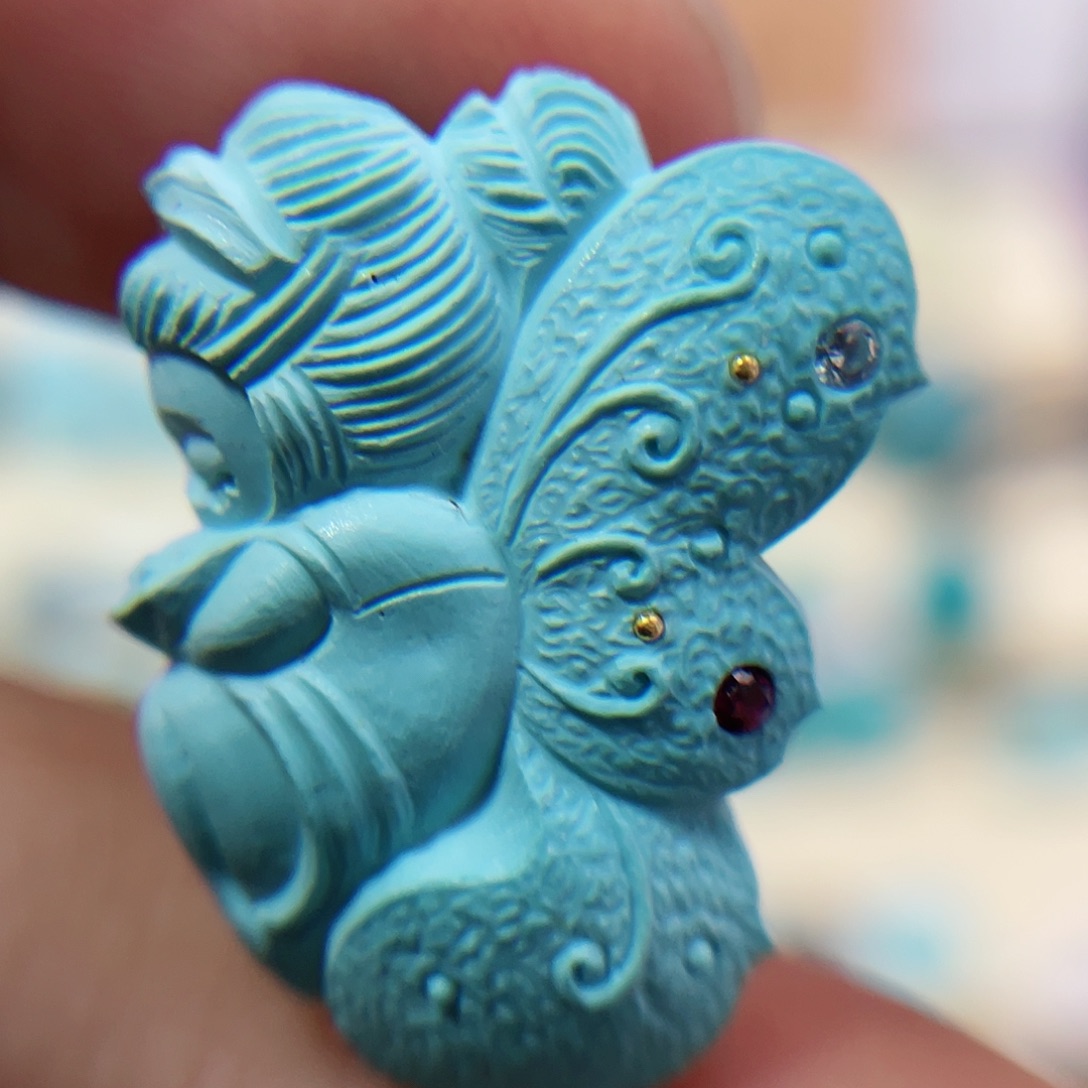 绿松石配饰未镶嵌