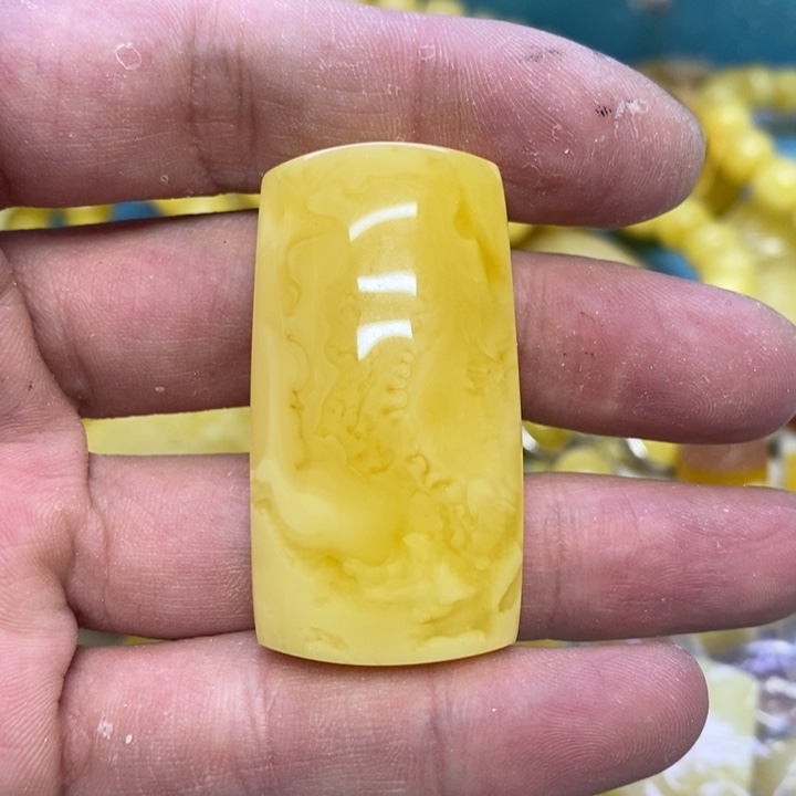 蜜蜡裸石未镶嵌吊坠