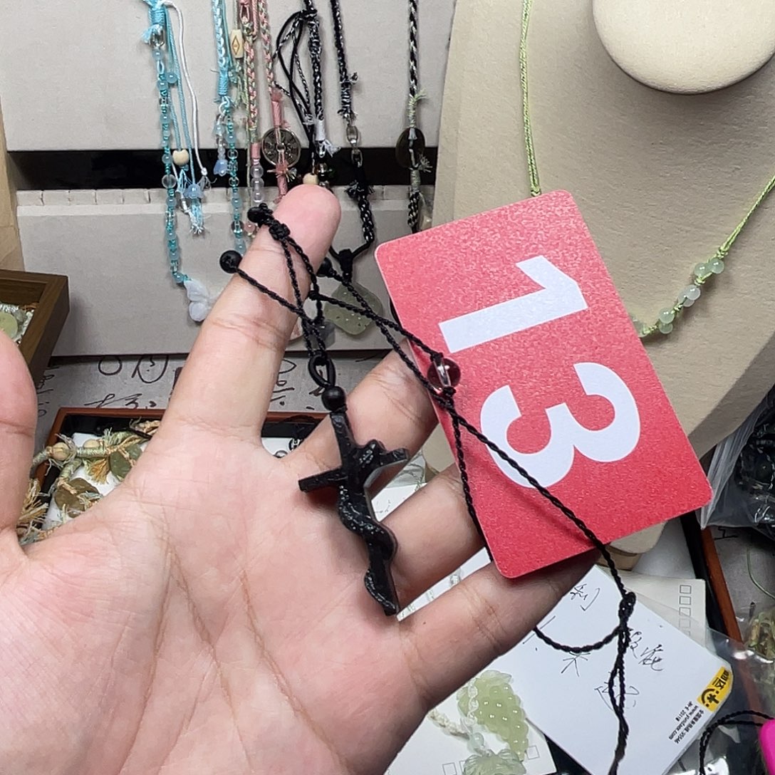 蛇纹石玉合金颈饰