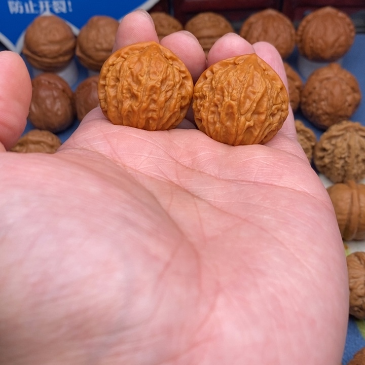 文玩核桃把件小官帽