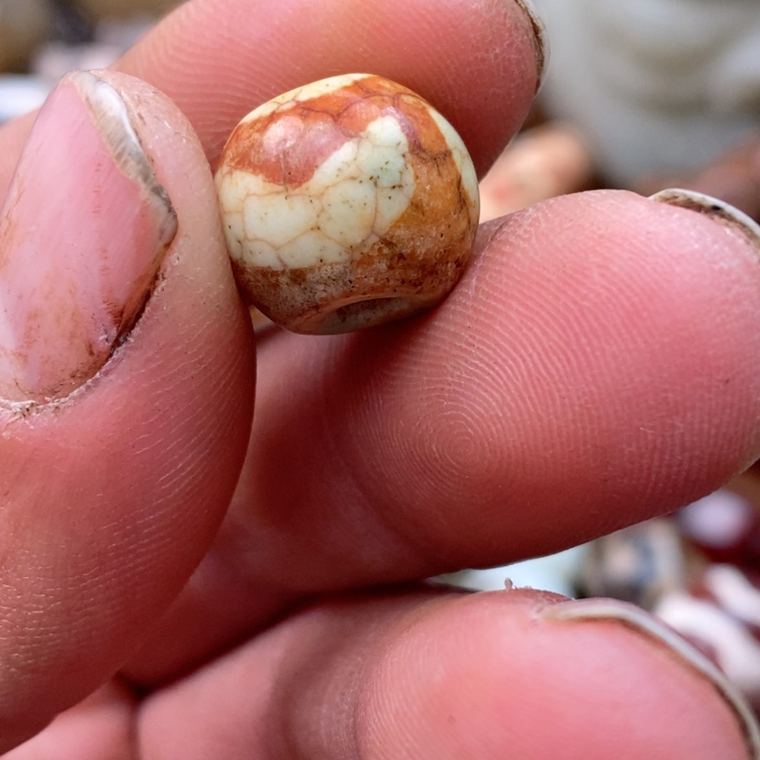 DIY琉璃珠子的颜色也很漂亮