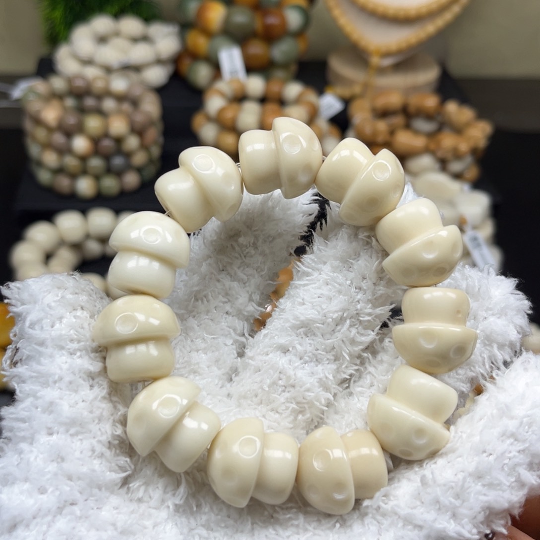 菩提根/象牙果吊坠1,13.85蘑菇