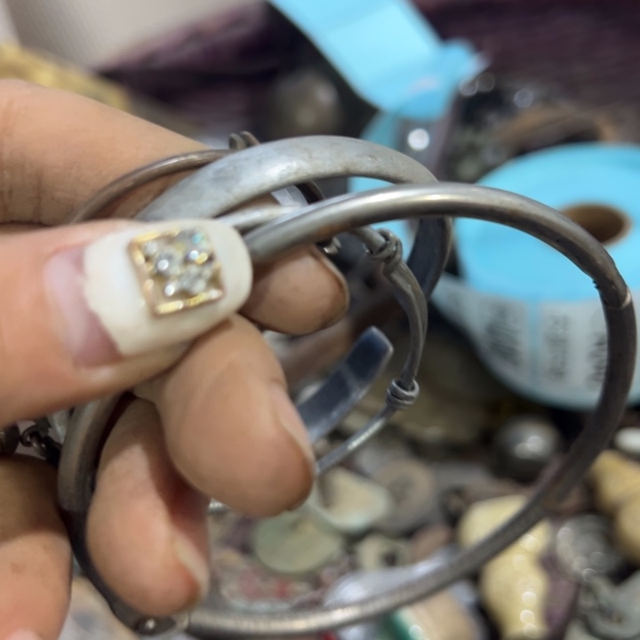 @***然啦咯啦咯啦咯啦咯