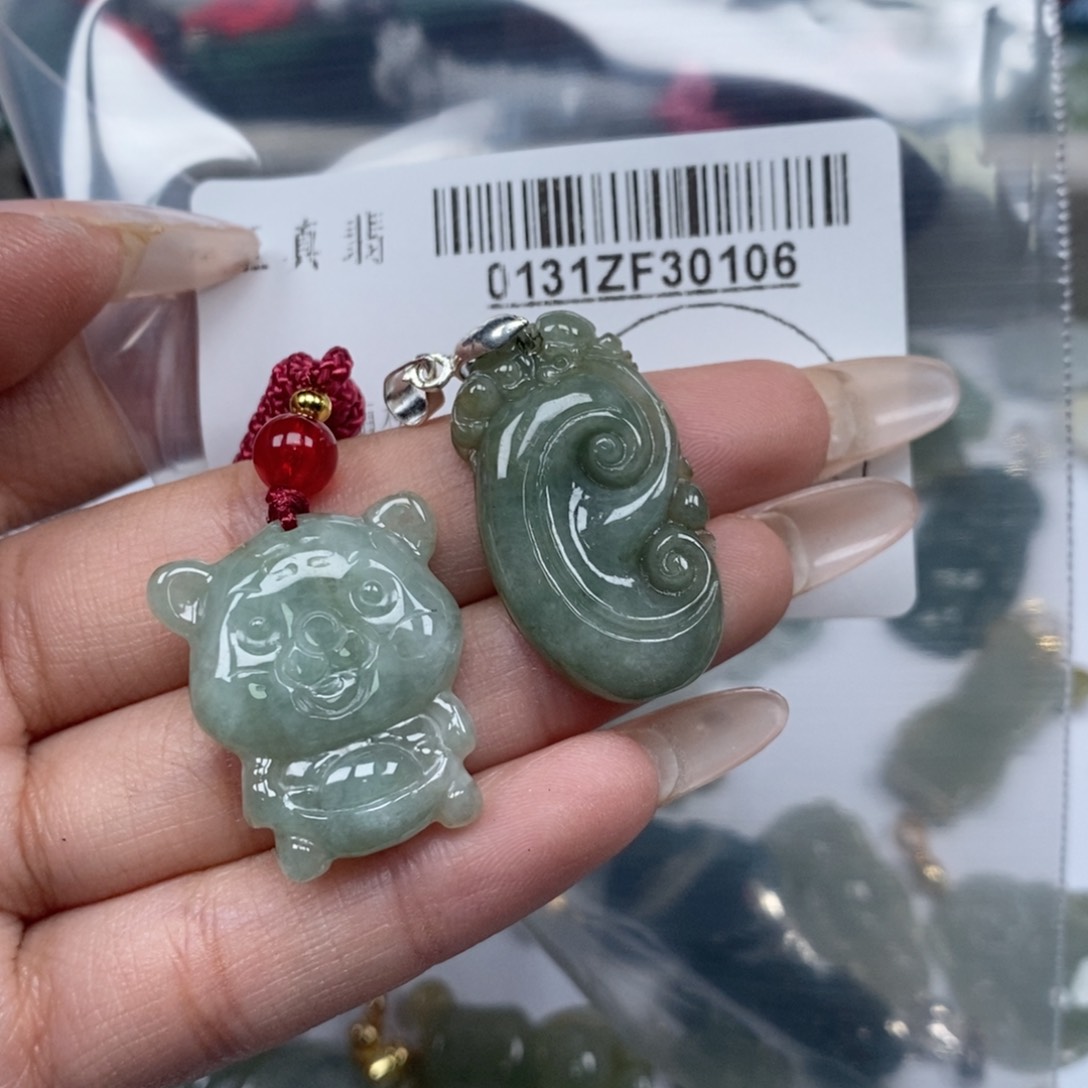 翡翠吊坠(不含链)未镶嵌