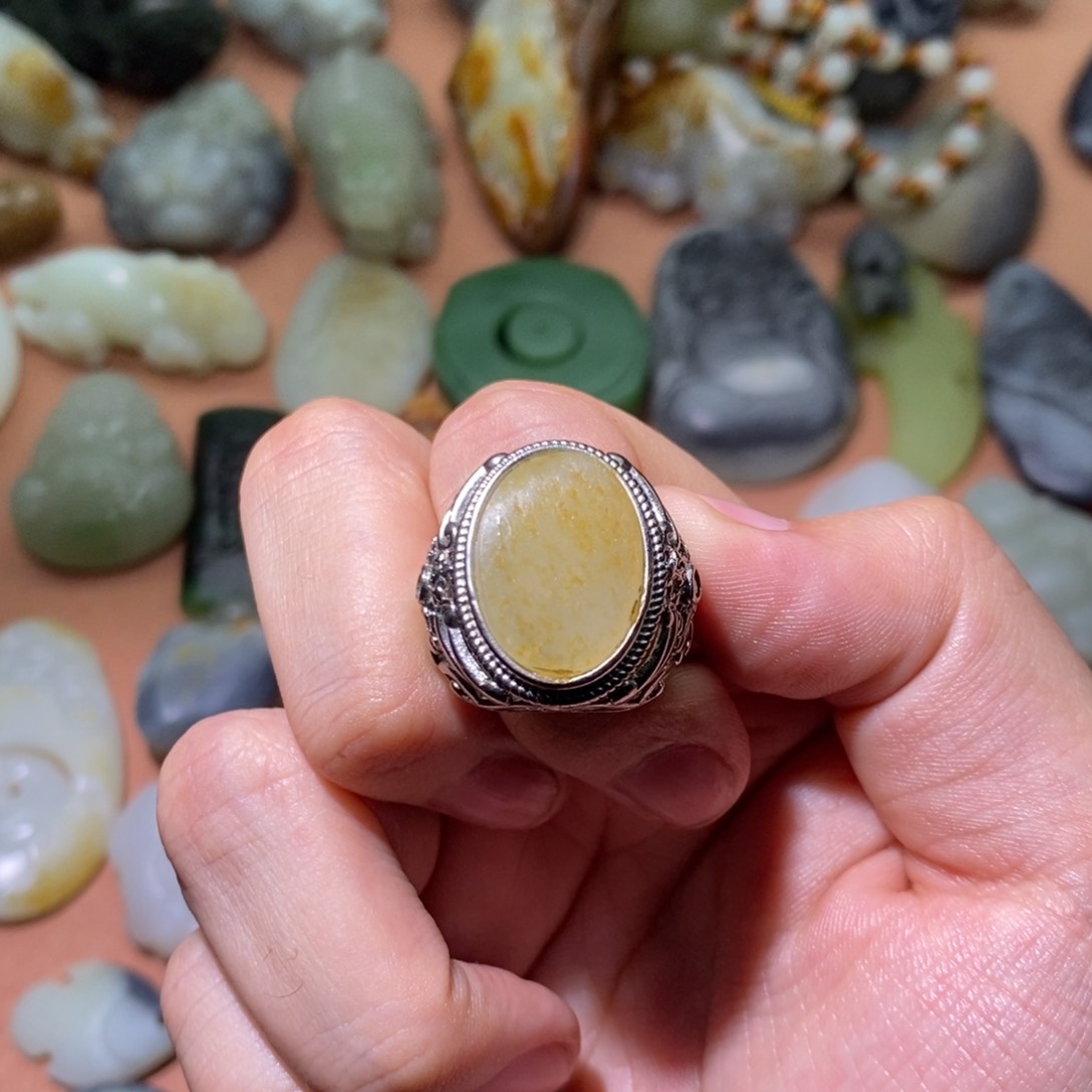 未镶嵌和田玉挂件