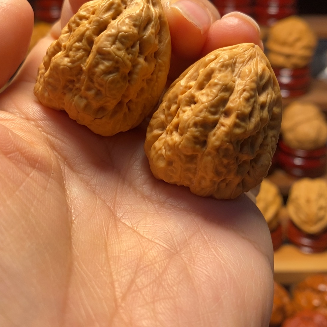 把件文玩核桃剑头蛙35尺