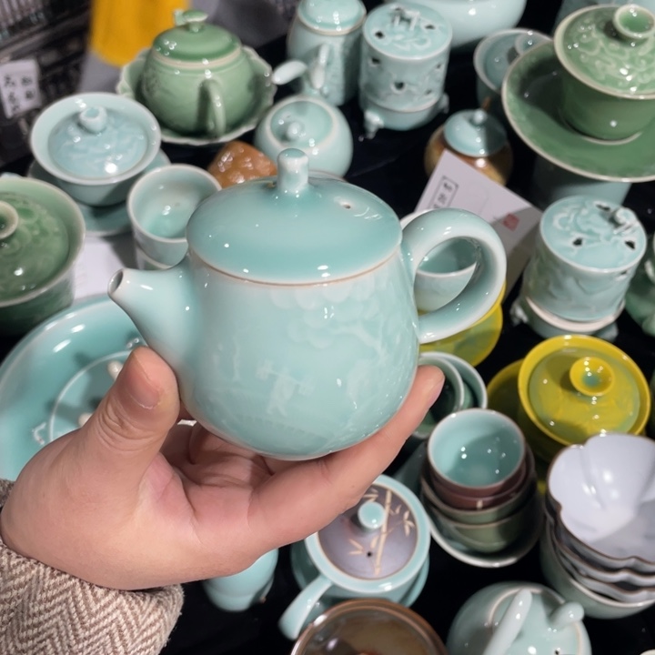 青瓷青瓷 青瓷青瓷