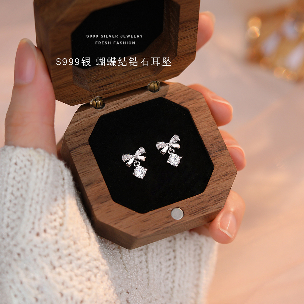 足银合成锆石耳饰 999银蝴蝶结耳钉女轻奢高级感气质小众法式耳坠