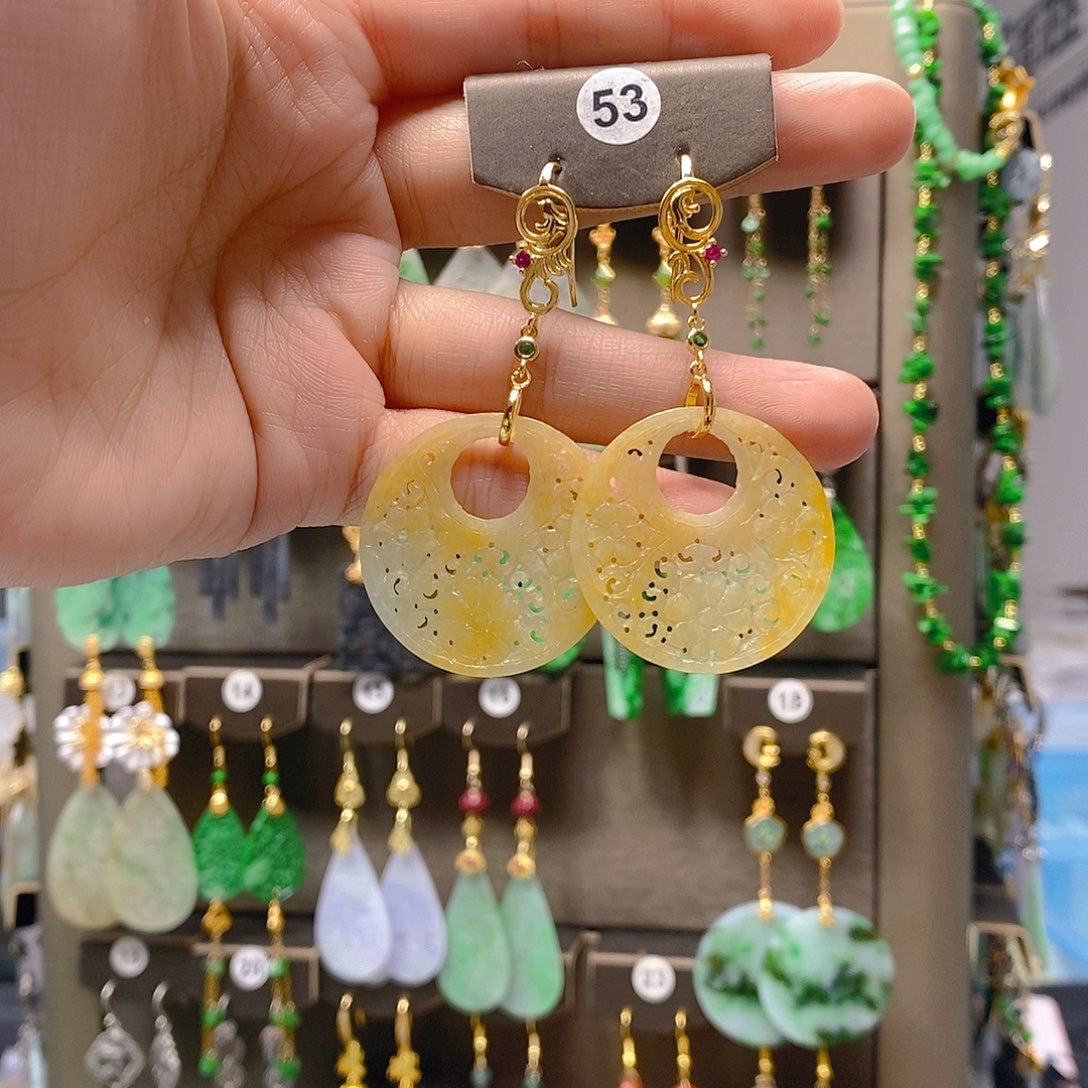 未镶嵌翡翠耳饰翡翠