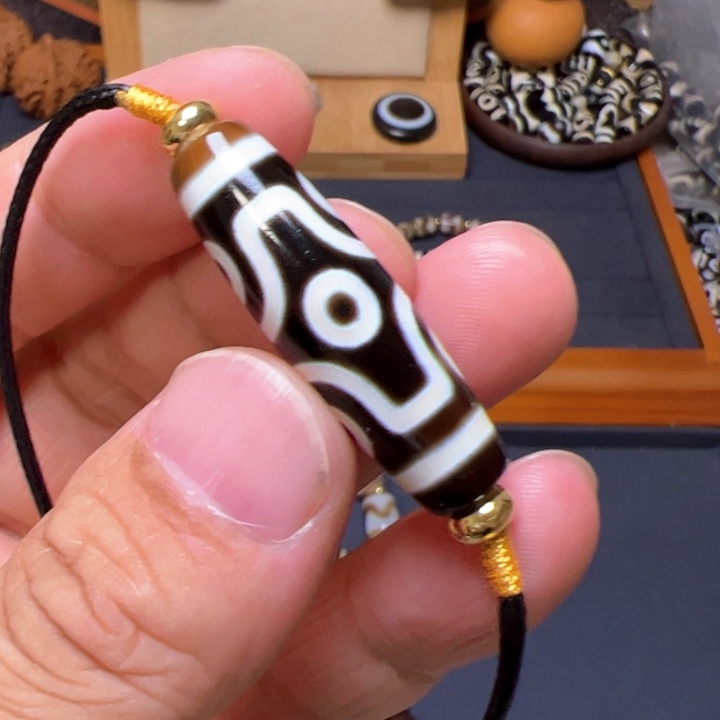 玛瑙/玉髓颈饰未镶嵌小*、