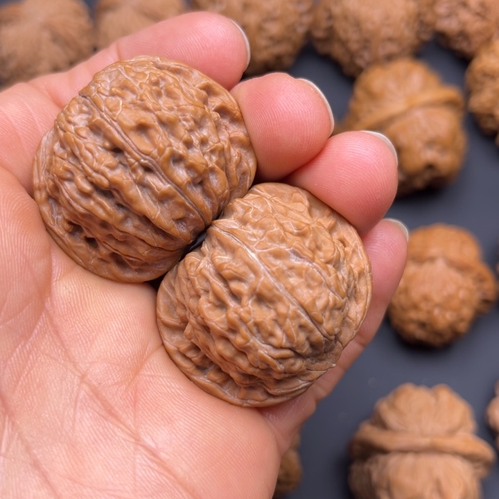 文玩核桃把件磨盘36