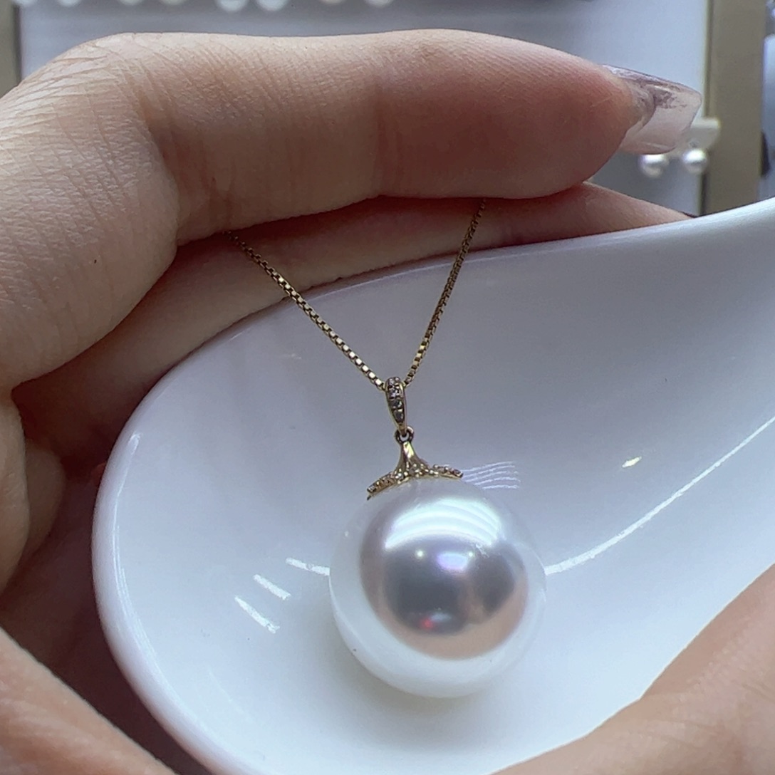 淡水珍珠吊坠(赠链)18K金镶嵌