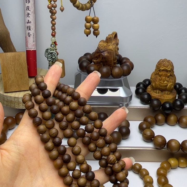 起***名手串/手链檀香木开播福利0.8多圈黑肉树心老料焦糖