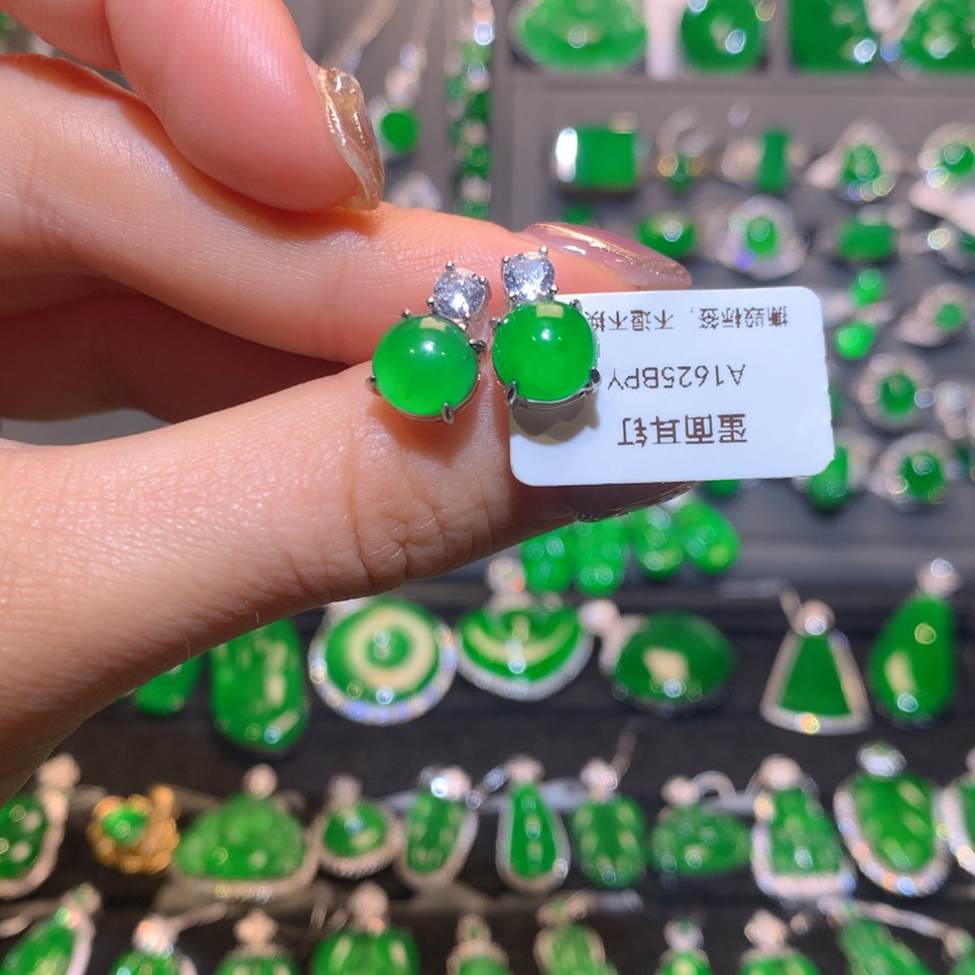 翡翠耳饰银S925镶嵌蛋面