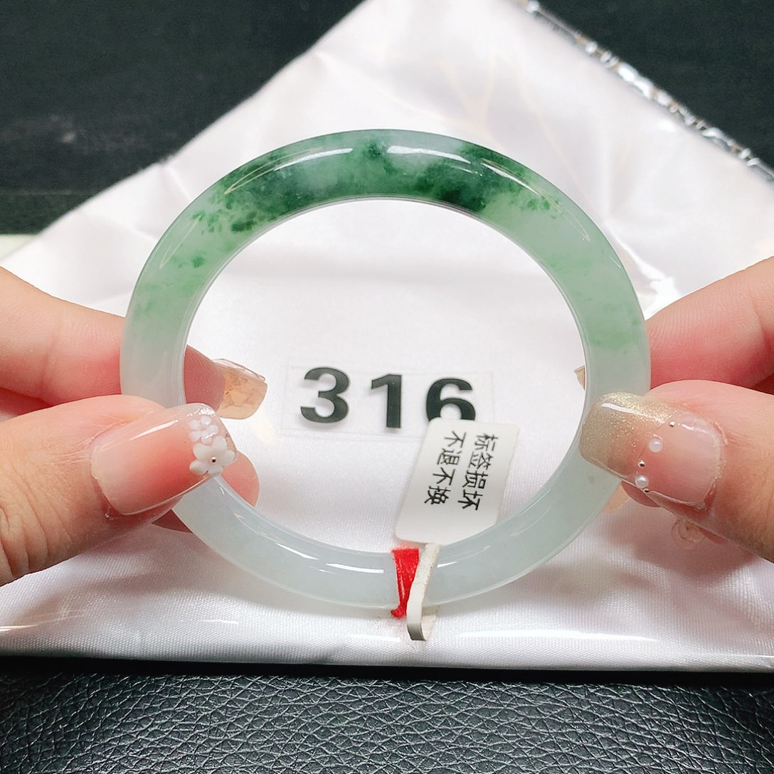 未镶嵌手镯翡翠圆条