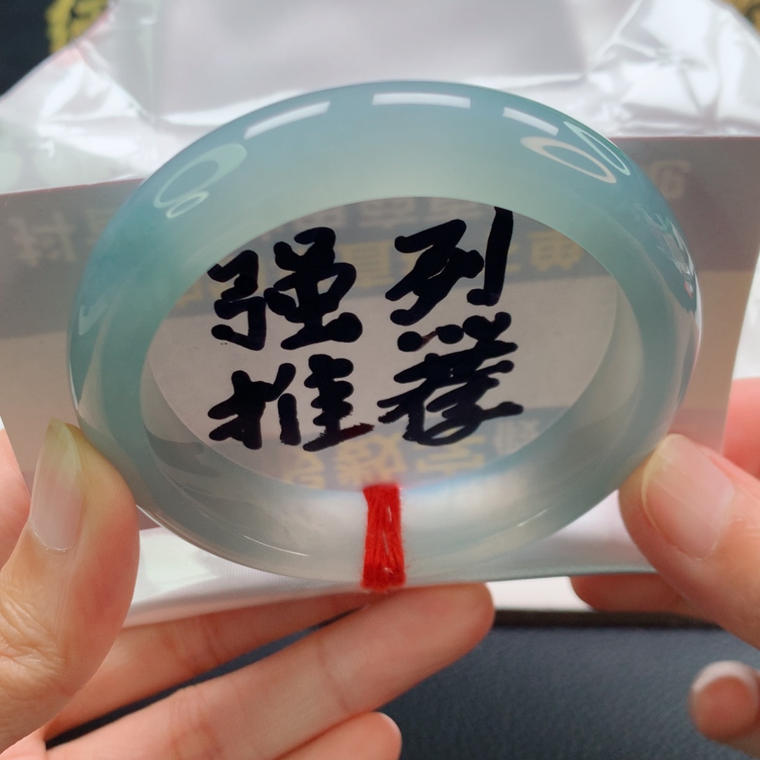 未镶嵌手镯翡翠正圈冰蓝胶