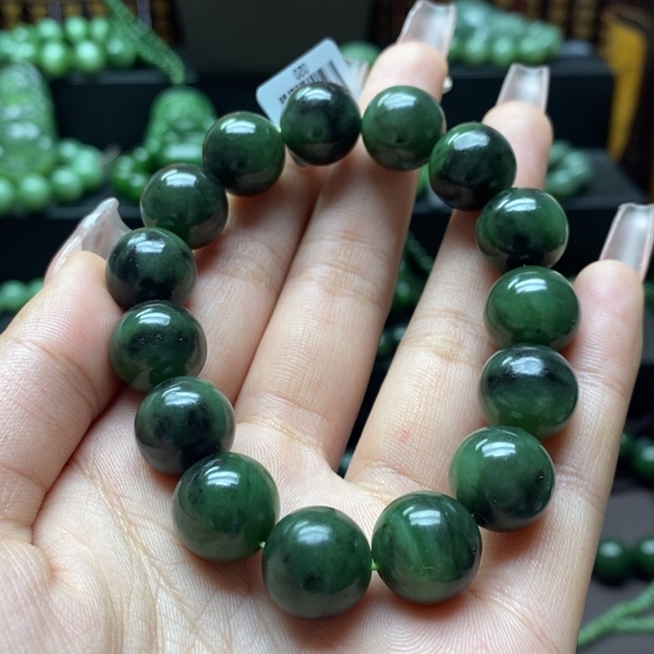 和田玉手串未镶嵌