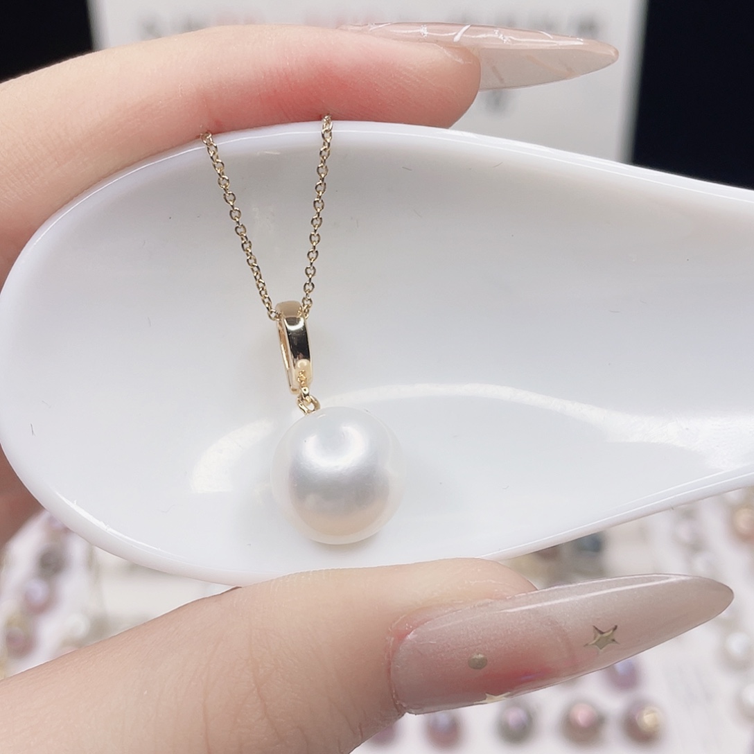 淡水珍珠吊坠(赠链)合金