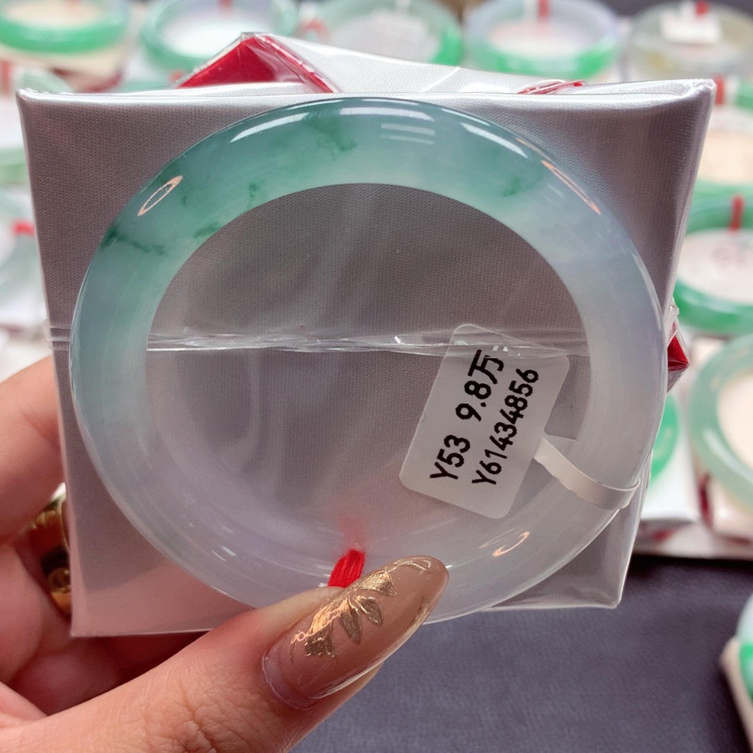 翡翠手镯（圆镯）未镶嵌22（23号）上新起光圆条