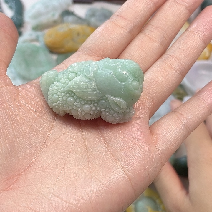 定制翡翠未镶嵌翡翠