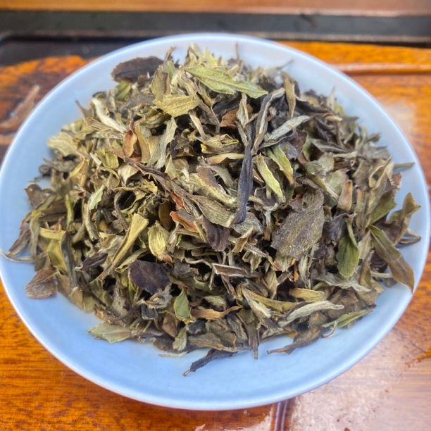 香甜老白茶福建白茶2018年牡丹王银针胎叶口感毫香奶甜甜润